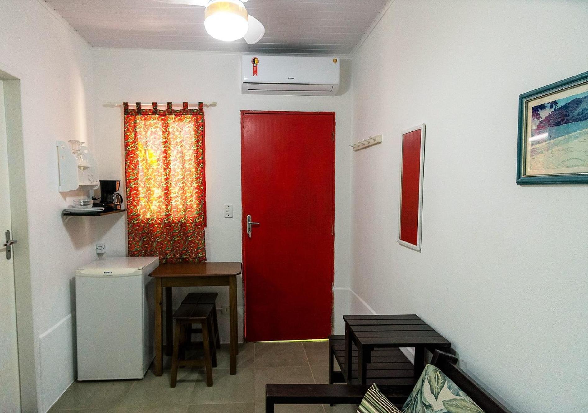 Jatai Guest House Ubatuba Rom bilde